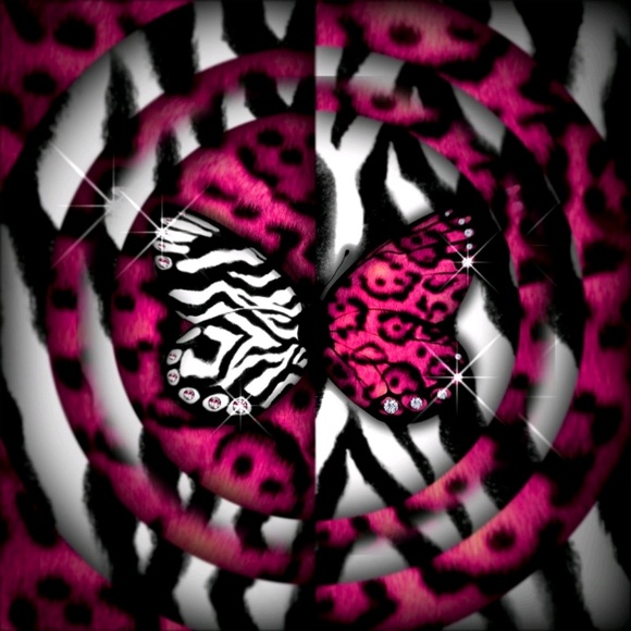 Meet your Posher, Vickie - Picture 1 of 1